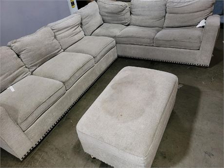*Thomasville 3 Piece Sectional Sofa