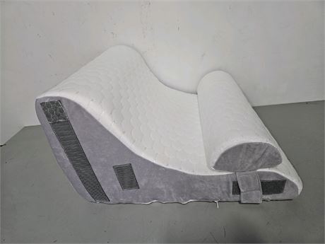 Reading Pillow, Memory Foam Back
