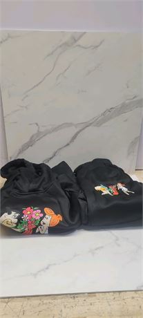 Flintstones pair sweater sweatpants large