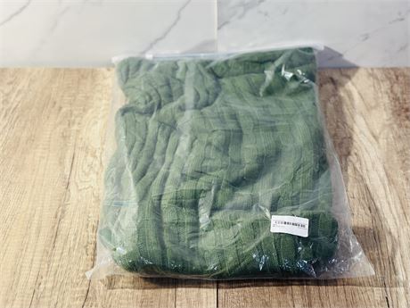 (XL)Green Knit Sweater