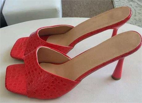 Res heels size 42
