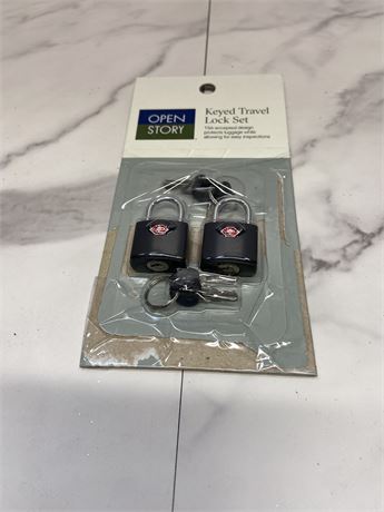 Keyed Travel Lock Set