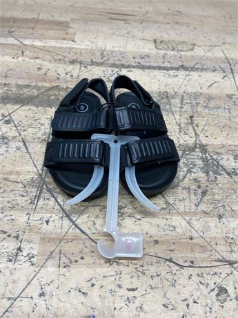 (Size5)Kids Cat&Jack Sandals