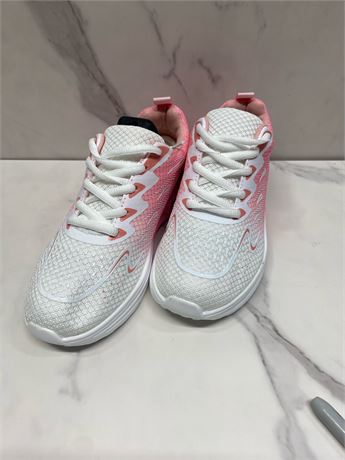 Womens Tennis Shoes