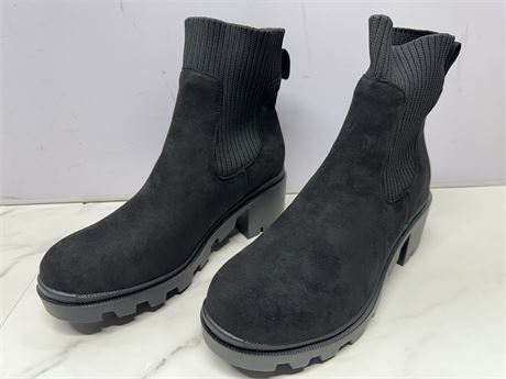 Black Suede Ankle Boots Sz.41