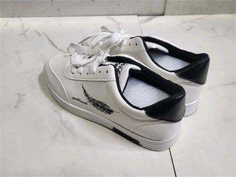 White Fashion Shoes size 7 Men