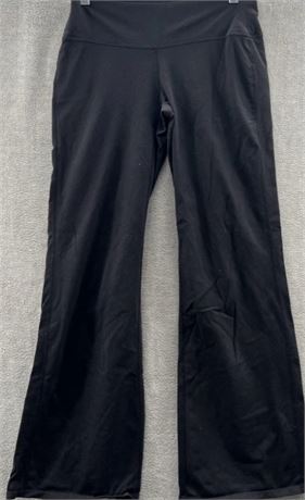 (Size 6) LuLulemon Black Leggings