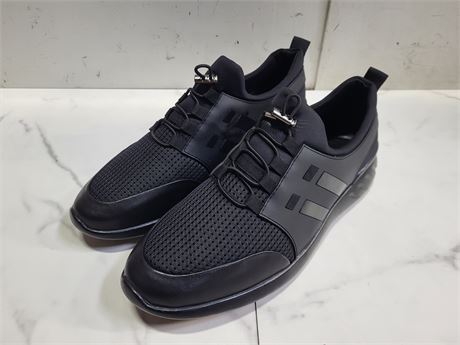 Black Athletic Sneakers