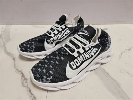 Dominique Black Sneakers