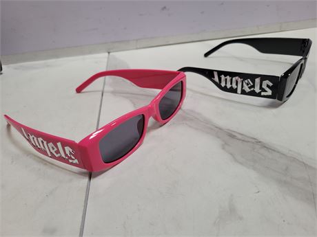 Lot of 2 replica Sunglasses with Cases
