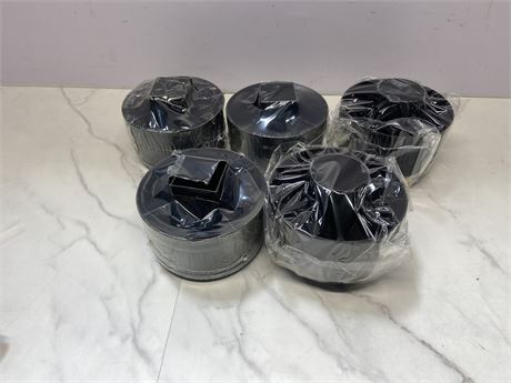 Lot of 5 Black Plastic Lids