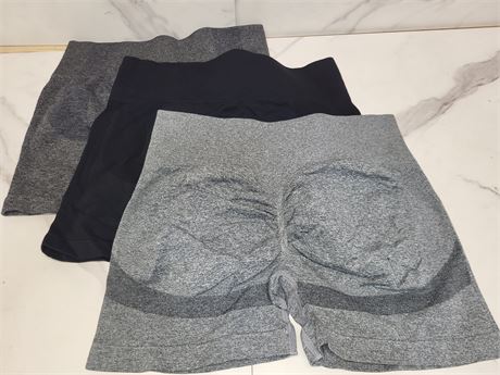 2XL Lot of 3 Seamless Shapewear Shorts