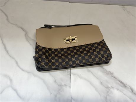 Patterned Handbag with Lock Closure