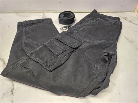 XS Black Cargo Pants with Belt