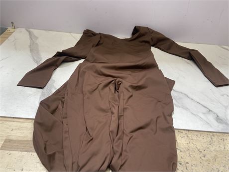 (L) Women’s Brown Long Sleeve jumper