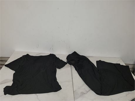 (L) Black Clothing Set