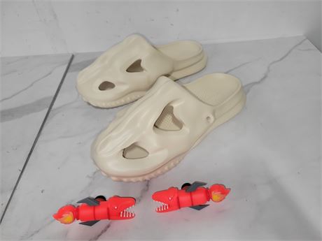 (9.5)   Sandals and Toy Accessories