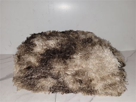 Brown Shaggy Rug