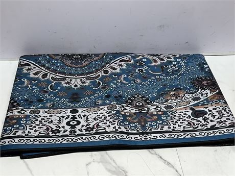 Blue Patterned Rug