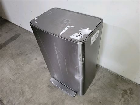 Kohler 47L Step Trash Can