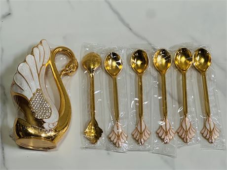 Swan Cutlery Set with Holder
