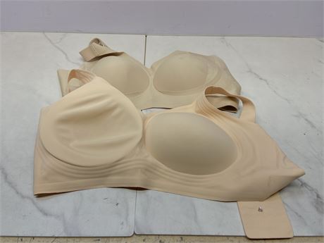 (4XL) Women Lot of 2 Seamless Bras