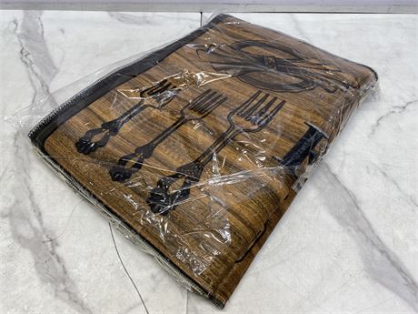 Wooden Utensil Design Mat