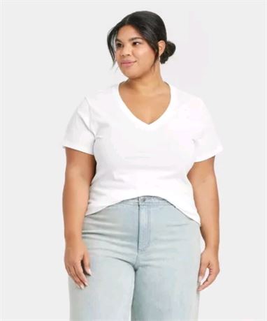 (2X) Women's Short Sleeve V-Neck T-Shirt