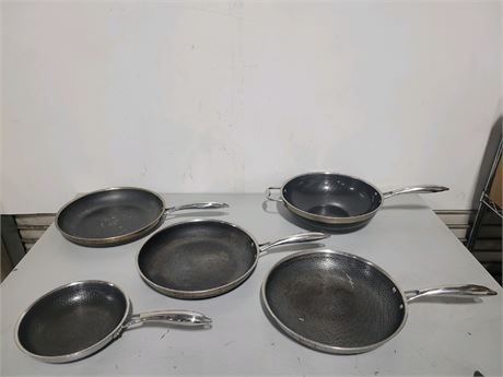 *HexClad Hybrid Nonstick 5-Piece Cookware