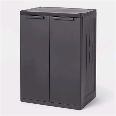 Plastic Storage Cabinet - Brightroom�