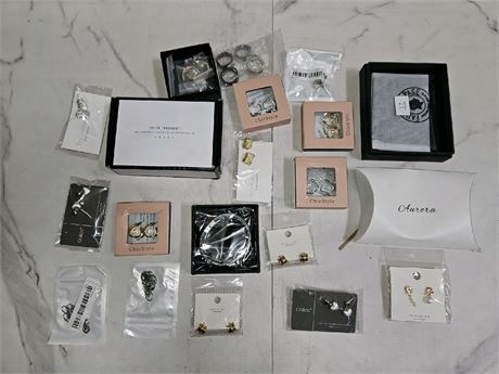 20pcs of misc jewelry