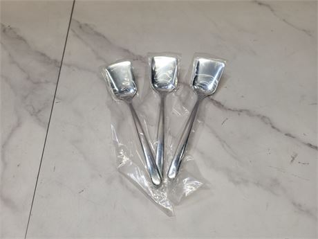 Set of 3 Stainless Steel Spoons