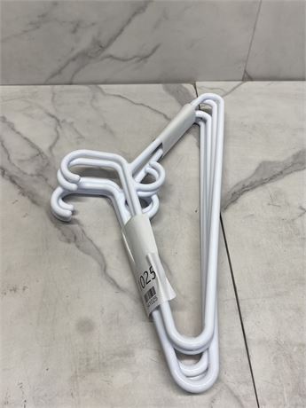 Pack of (5) White Hangars