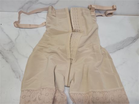 Small Women's Nylon Shapewear