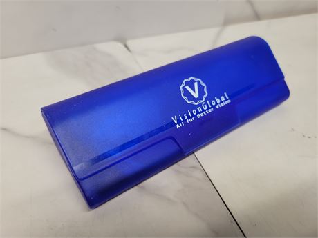 VisionGlobal Eyewear Case Set