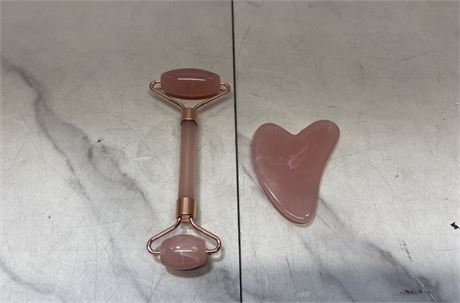 Rose Quartz Facial Roller Set