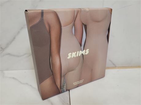 Small Seamless Sculpt Thong Bodysuit