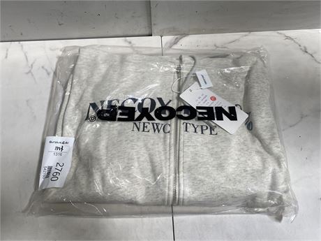 NECOYER Hoodie
