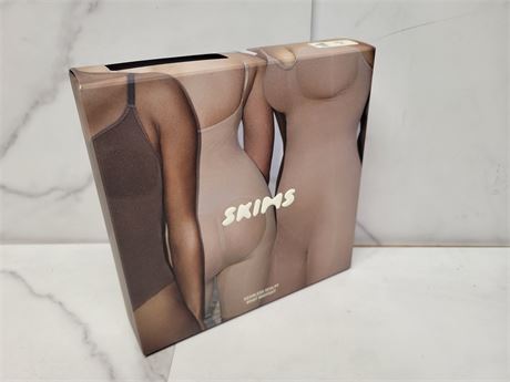 XL Skims Seamless Sculpt Bodysuit